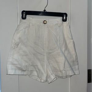 DISSH High-Waisted Linen Shorts